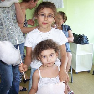 "Minik Ressamlar" Yılsonu Sergisi (2008)