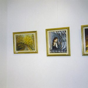 IV. Karma sergisi (2002)