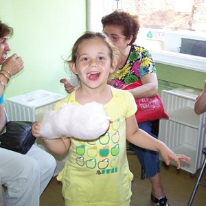 "Minik Ressamlar" Yılsonu Sergisi (2008)